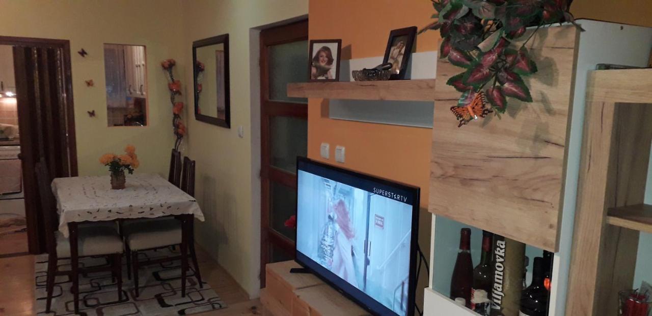 Apartment Jelaca Herceg Novi Exteriér fotografie