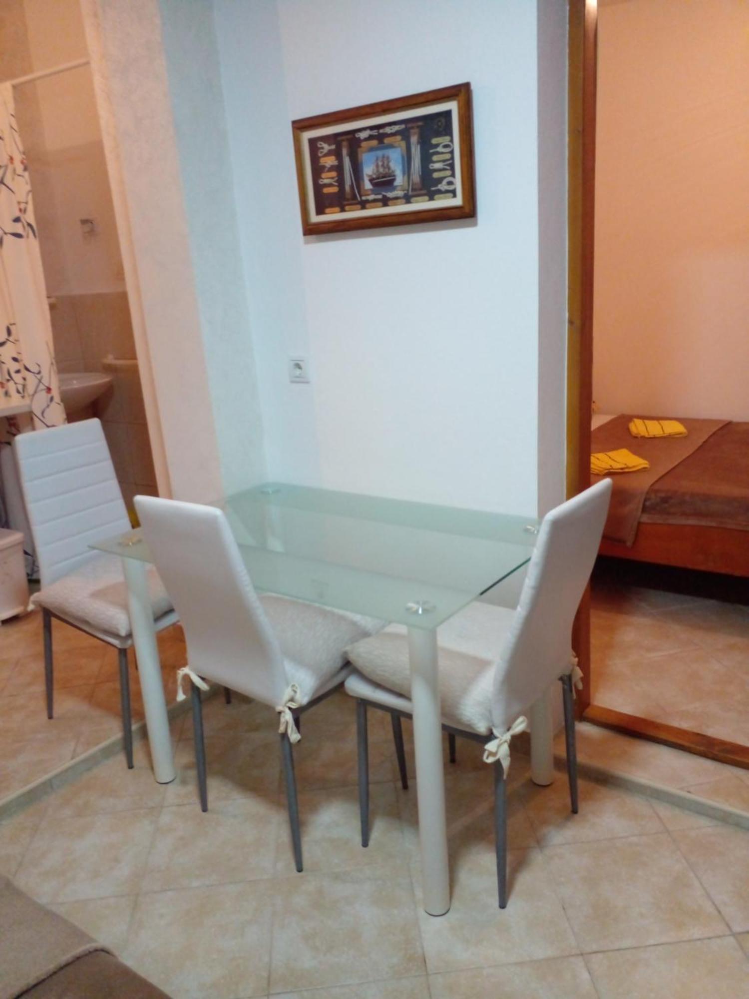 Apartment Jelaca Herceg Novi Pokoj fotografie