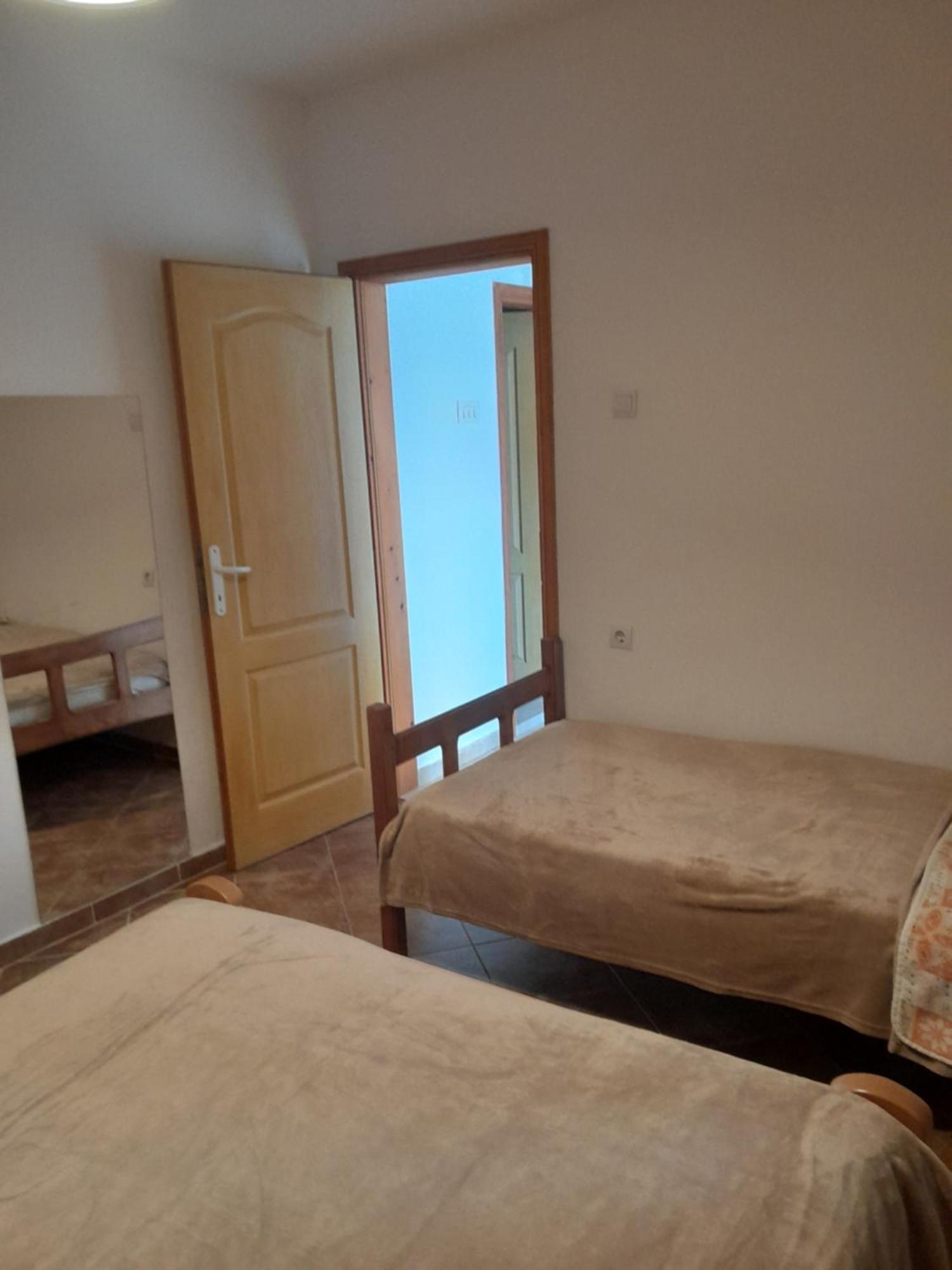 Apartment Jelaca Herceg Novi Exteriér fotografie