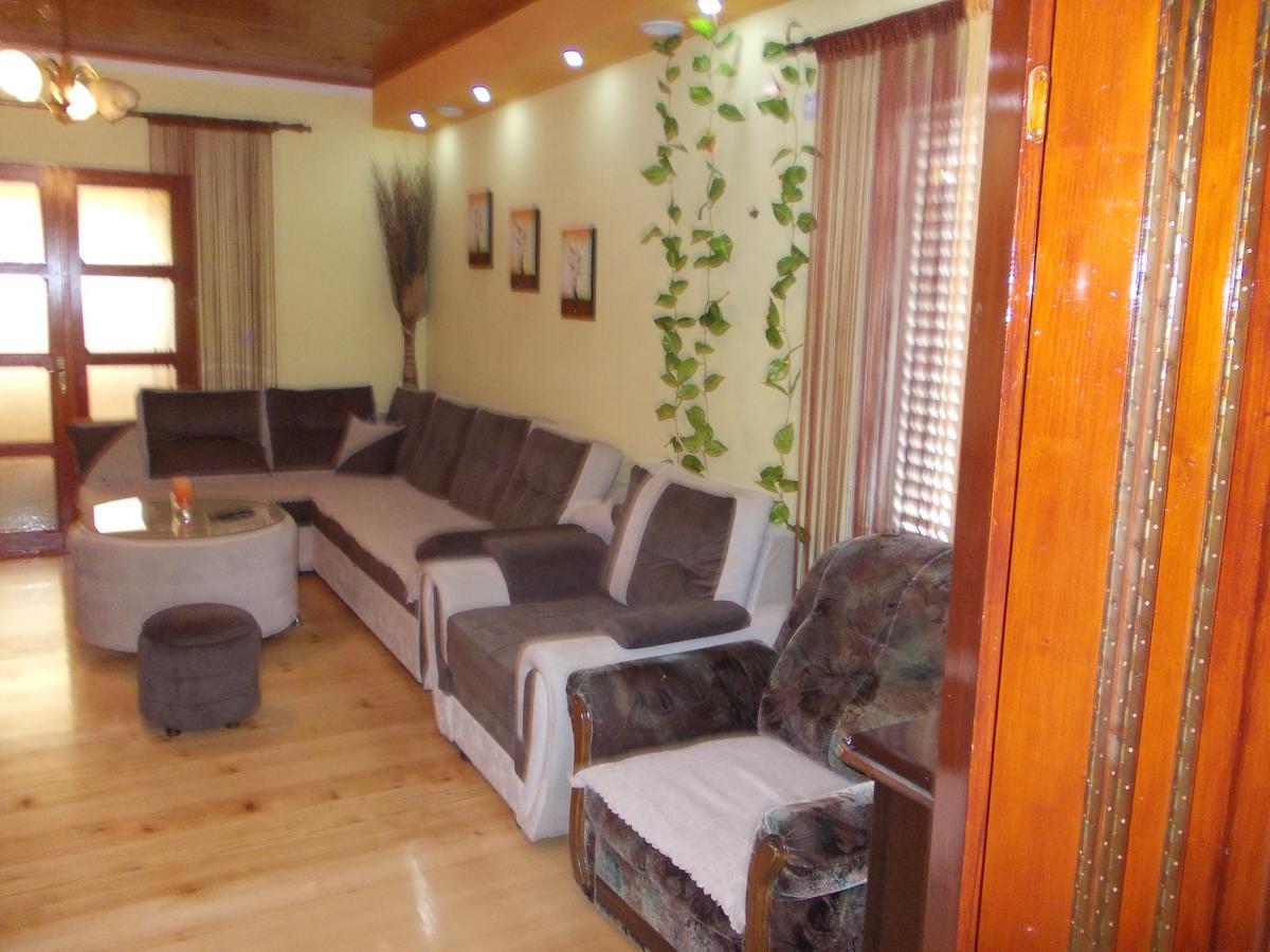 Apartment Jelaca Herceg Novi Exteriér fotografie